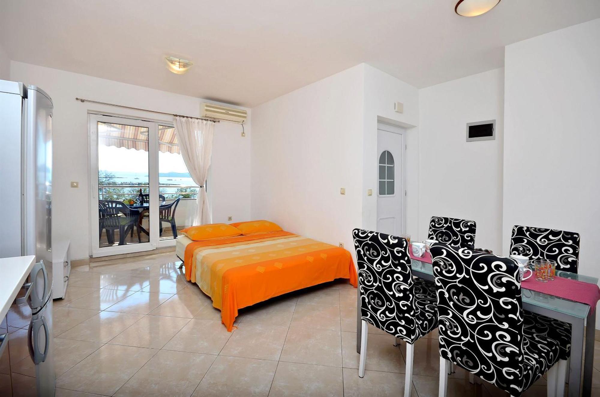 Apartment סרימה מראה חיצוני תמונה